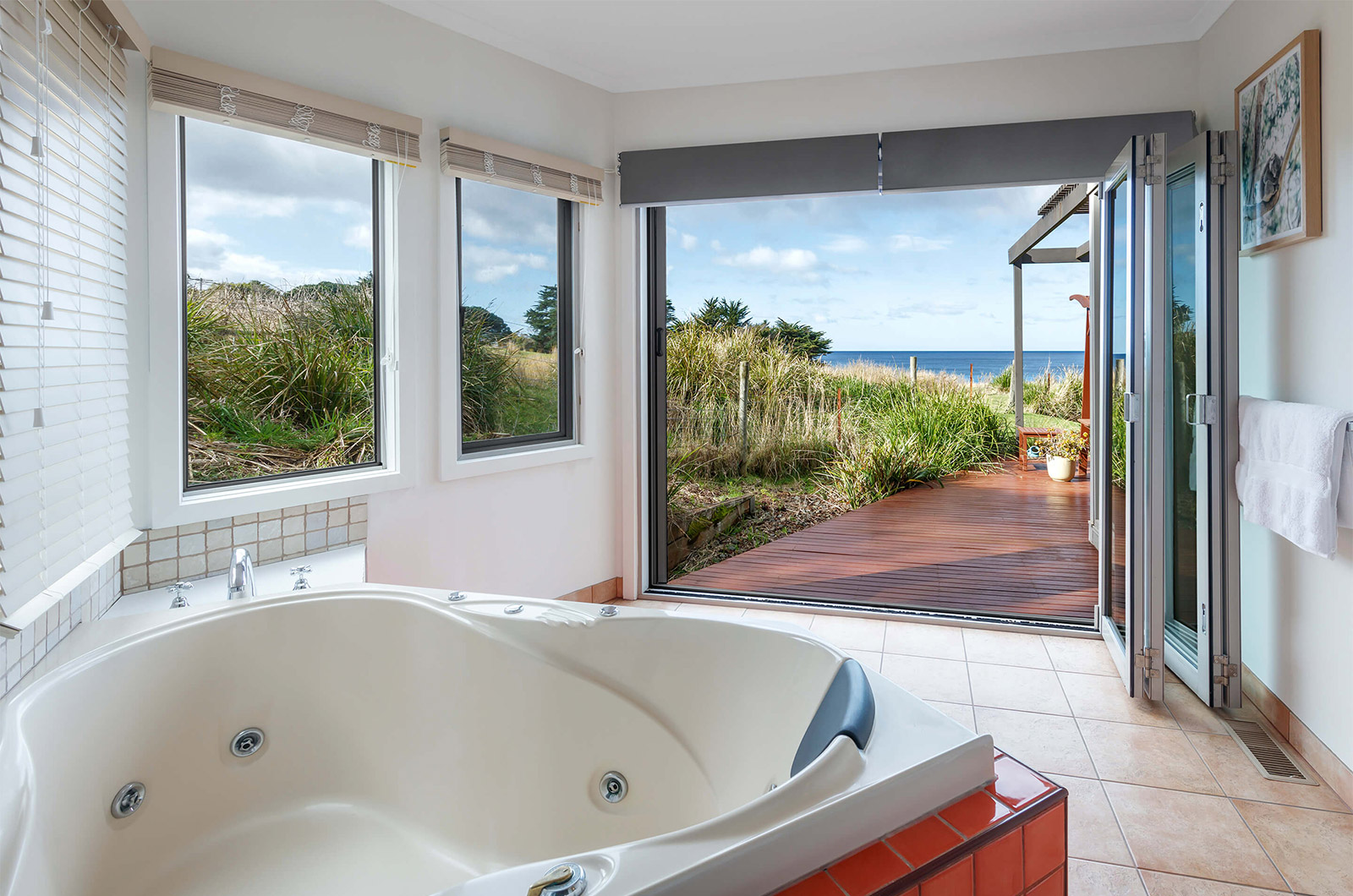 Luxury Villa 3 - Partial Ocean Views Double Spa Bath